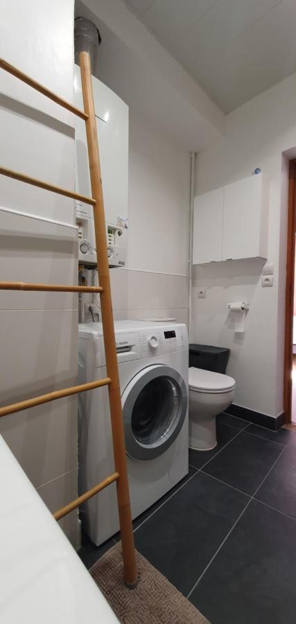 Appartement D'Hippolyte - Vue Musee Rimbaud Charleville-Mezieres Bagian luar foto